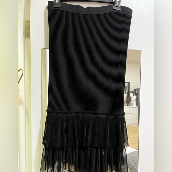 JONATHAN SIMKHAI ribbed black skirt with tulle bottom - Picture 1 of 1